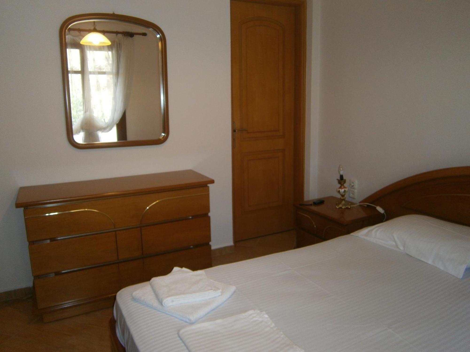 Moraki Apartment Episkopion  Экстерьер фото